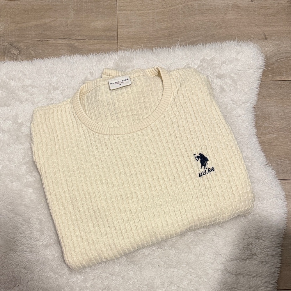 U.S. Polo Assn. Men's Ivory Crewneck Sweater